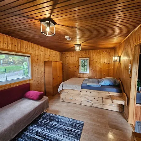 In Geesthacht-tesperhude Direkt Am Waldrand *